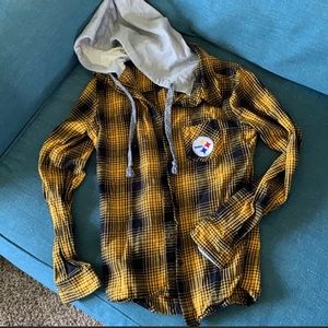 Pittsburgh Steelers Youth Medium plaid shirt